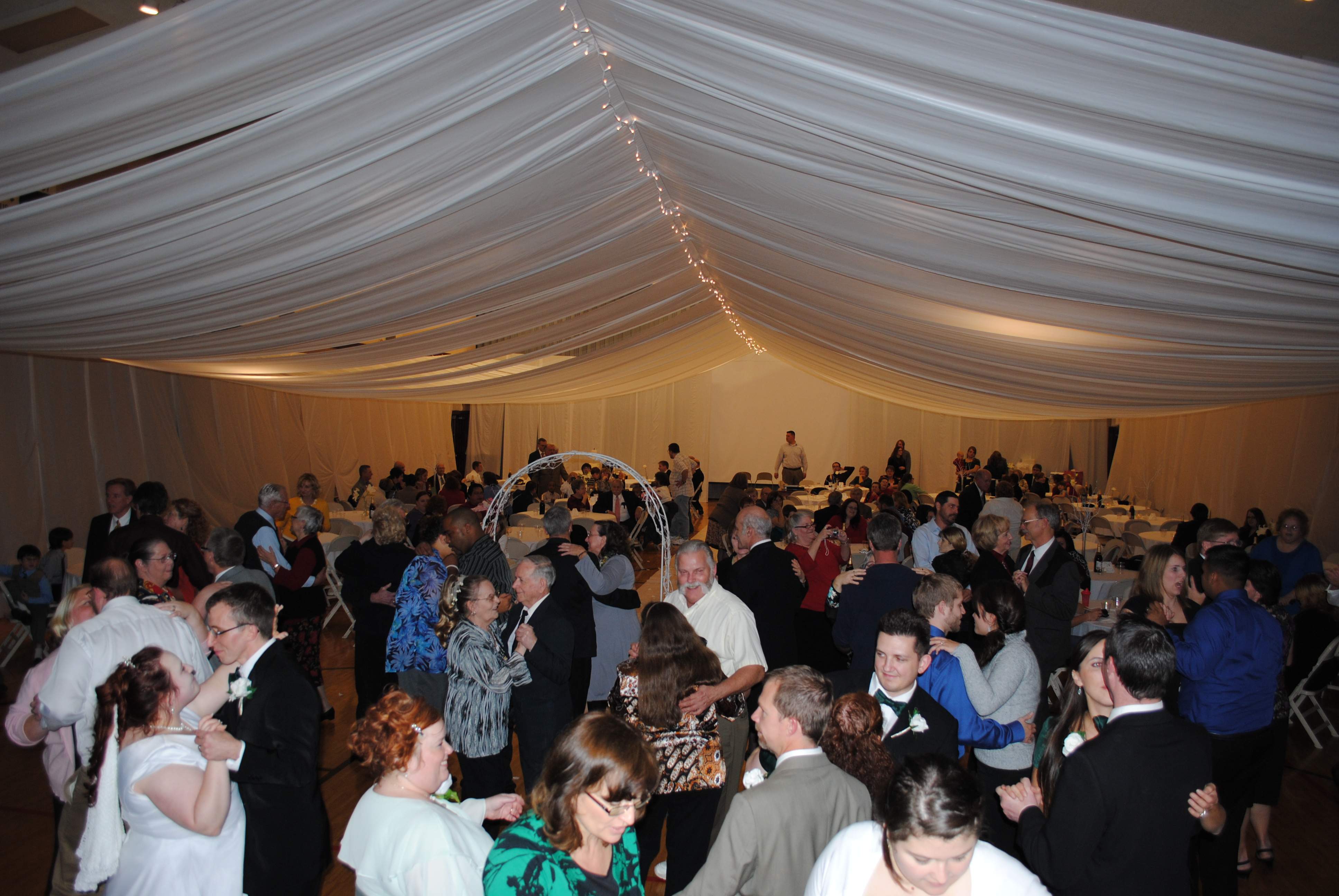 Networking Your Way to a Perfect Wedding | The DIY Wedding Myth